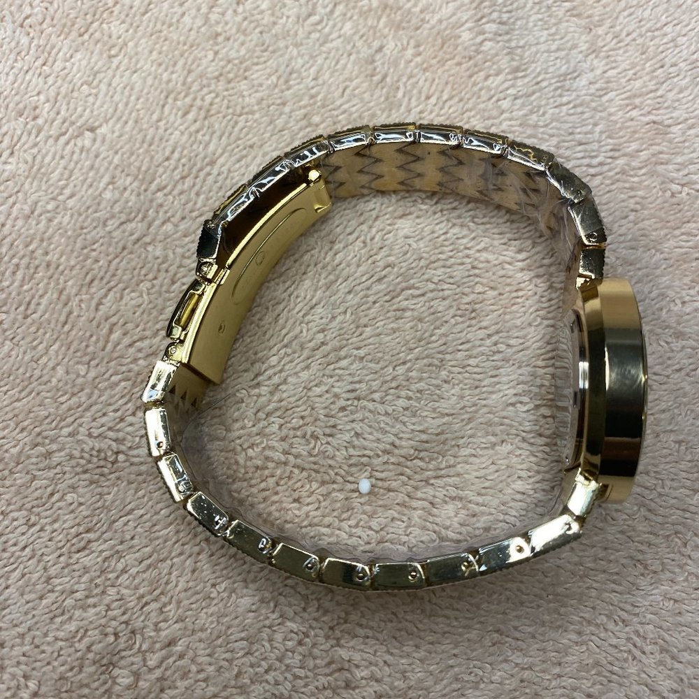Michael Kors Gold Women's Watch - Picture 5 of 11